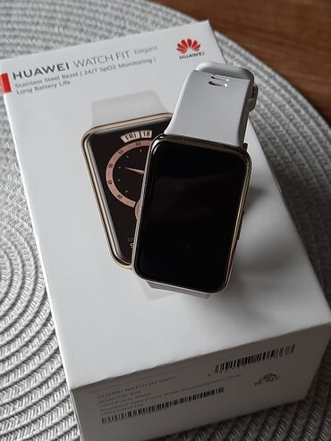 telefony fly belyi ekran: Новый, Смарт часы, Huawei, Сенсорный экран, цвет - Бежевый