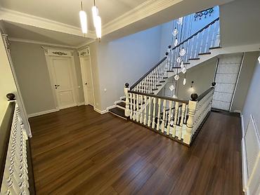 Продажа коттеджей и домов: Продается современный 6-ком. дом 250 м² на участке 4 сотки в центре с — 15