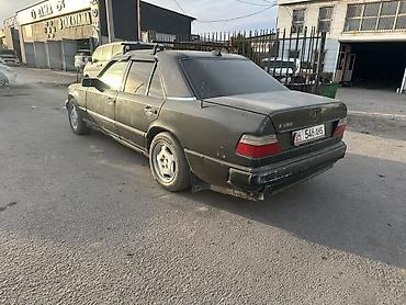 мерседес бенс 204: Mercedes-Benz E-Class: 1988 г., 2.6 л, Механика, Бензин, Седан — 4