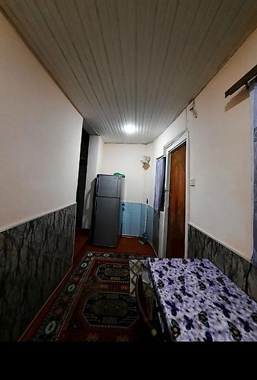 qurtulus 93 evler: Kirayə üçün kiçik, mebellı 1 otaqlı həyətyanı mənzil. Planlaşma və — 4