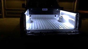 Rasveta: VODOOPORNA CRVENA 5050 LED TRAKA 60 DIODA/M 12V SILIKONSKA | — 9