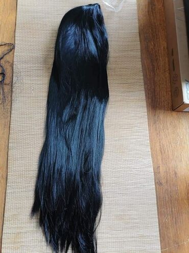 Perike i klipse: Poluorirodne perike
3500 na lalafo.rs — 15 Perike i klipse: Poluorirodne perike
3500 — 15