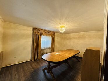 Продажа домов: Дом, 150 м², 11 комнат, Собственник, Старый ремонт at lalafo.kg — 18 Продажа домов: Дом, 150 м², 11 комнат, Собственник, Старый ремонт — 18