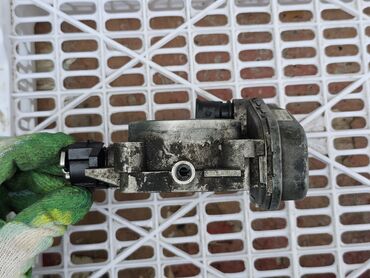 Дроссельные заслонки: Дроссельная заслонка Mercedes-Benz 1999 г., Б/у, Оригинал, Германия — 9