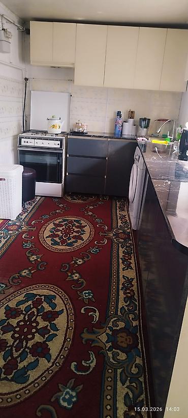 Кыймылсыз мүлк: Уютный дом, Кара-Балта - Площадь дома: 89 м² - Планировка: 5 — 6