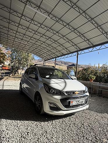 i bus: Chevrolet Spark: 2019 г., 1 л, Автомат, Бензин, Хэтчбэк — 2