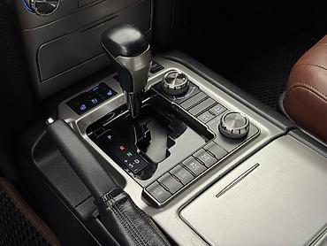 lend cruzer: Toyota Land Cruiser: 2016 г., 4.6 л, Автомат, Бензин, Внедорожник — 7
