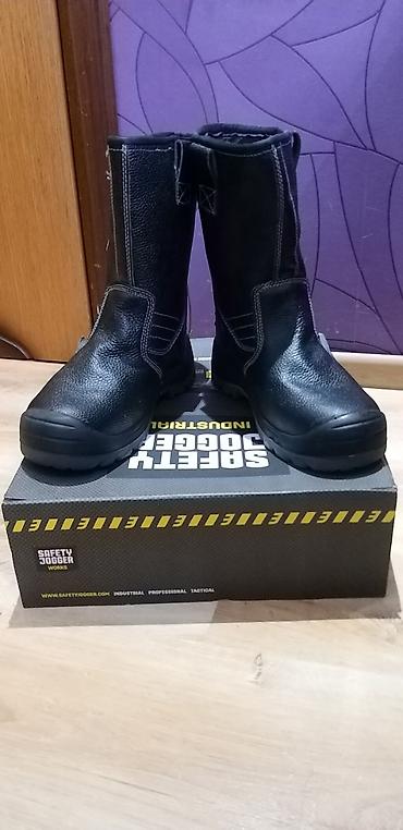 safety jogger: Cəkmə İş üçün qabağı dəmir. Su kecirmir tok kecirmir. SAFETY JOGGER — 2