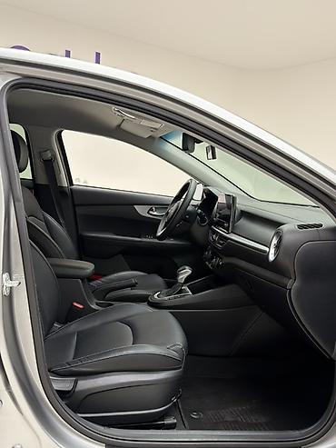 Kia: Kia K3: 2022 г., 1.6 л, Автомат, Бензин, Седан — 12