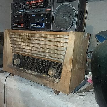 Stari uređaji: Vintage radio aparat Pupin P5 - Model: Pupin P5 (lampni radio) - — 3