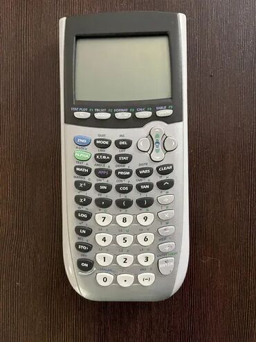 Ostala elektronika: Texas Instruments TI-84 Plus Silver Edition; Korišteno, u EKSTRA — 9