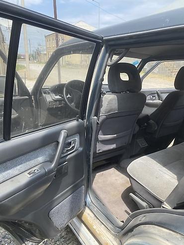 mitsubishi chariot: Mitsubishi Pajero: 2.8 l | Ofrouder/SUV — 10