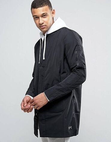 мужской одежды: Плащ S (EU 36), цвет - Черный