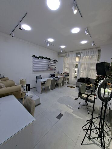 Digər kommersiya daşınmaz əmlakı: N.Nerimanov Ehmed Receblide Obyekt Gozellik salonu Icareye Verilir — 1