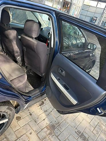 ist: Toyota Ist: 2003 г., 1.5 л, Автомат, Бензин, Хэтчбэк — 7