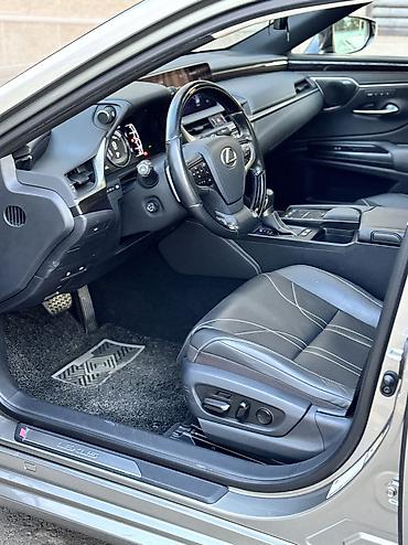 Lexus: Lexus ES: 2019 г., 2.5 л, Вариатор, Гибрид, Седан — 10