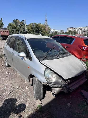 Унаа сатып алуу: Honda Fit (хэтчбек, правый руль), серебристый цвет. на запчасть мотор — 4