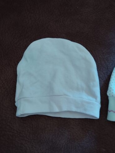 Baş geyimləri: Uşaq üçün 1 edədi 1 azn — 4