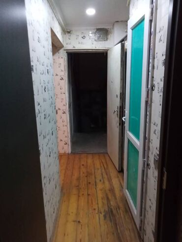 Uzunmüddətli kirayə mənzillər: Neftçilər metrosu,kapital bankın yaxınlığı,5 mərtəbənin,2-ci -da lalafo.az — 6 Uzunmüddətli kirayə mənzillər: Neftçilər metrosu,kapital bankın yaxınlığı,5 mərtəbənin,2-ci — 6