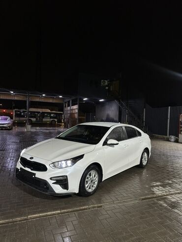 руль чехлы: Kia Cerato: 2019 г., 1.6 л, Автомат, Бензин, Седан