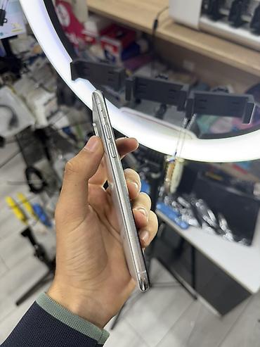 iphone x 64 gb: IPhone X, 64 GB, Gümüşü — 4