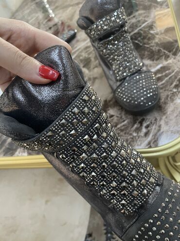 Botinka və botilyonlar: Ölçü: 40, İşlənmiş — 6