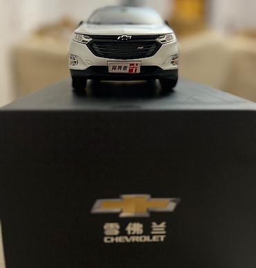 İncəsənət və kolleksiyalar: Chevrolet Equinox 1:18 versiyasi, kifayet qeder boyuk modelidir, tam — 4