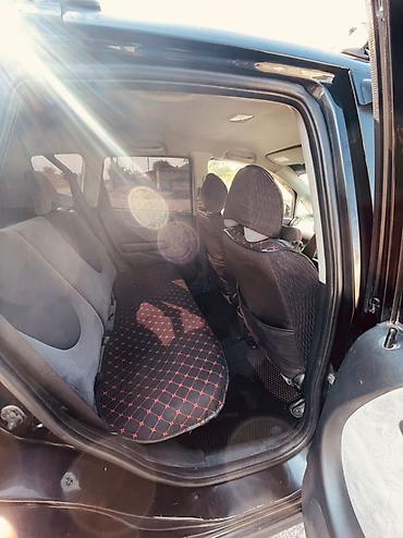 мерседес 210 сидения: Honda Fit: 2002 г., 1.3 л, Вариатор, Бензин, Хэтчбэк — 7
