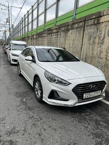 r17 мекаб: Hyundai Sonata: 2017 г., 2 л, Автомат, Газ, Седан