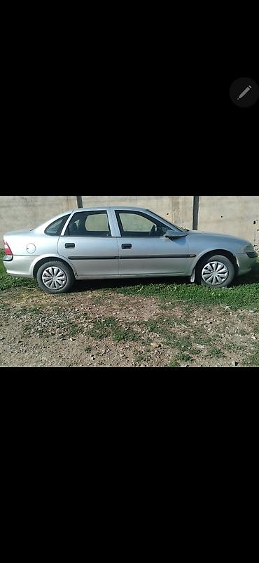 митсубиси спейк стар: Opel Vectra: 1997 г., 1.8 л, Механика, Седан — 2