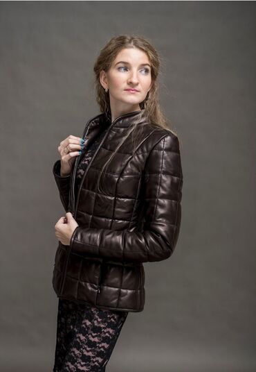 Кожаные куртки: Кожаная куртка, Натуральная кожа, С меховой отделкой, Стандарт — 11