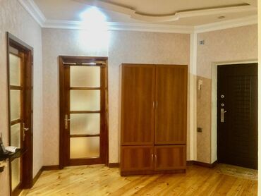 Yeni tikili: 8-ci kilometr, 3 otaqlı, Yeni tikili, m. Xalqlar Dostluğu, 110 kv. m — 11