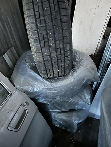 mini v: Зимние шины GOFORM
Размер: 215/55 R17 
Состояние 90%
Без шишек и латок — 2