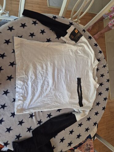 Paketi dečije odeće: Paket: Majice, Za dečake — 12