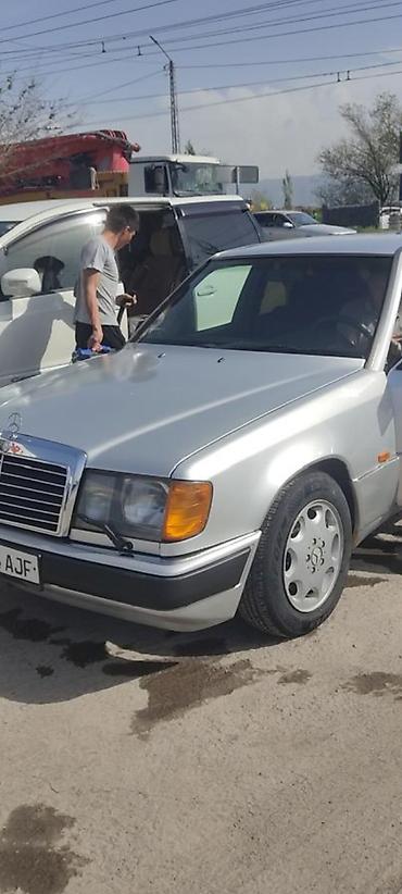 w124 e220: Mercedes-Benz W124: 1993 г., 3 л, Автомат, Бензин, Седан — 2