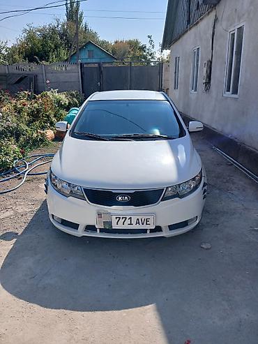 Kia Cerato: 2012 г., 1.6 л, Автомат, Бензин, Седан