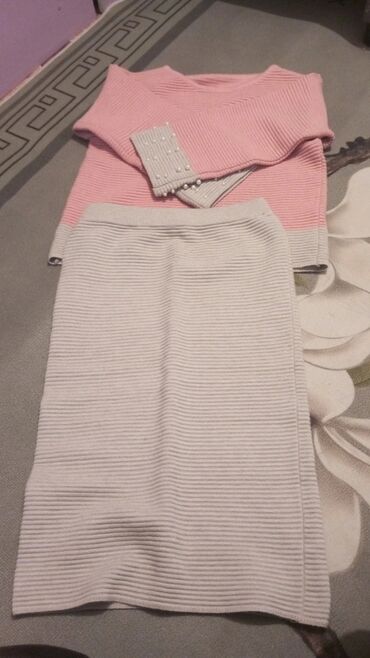 Комплекты одежды: Комплект, цвет - Серый, Б/у — 2