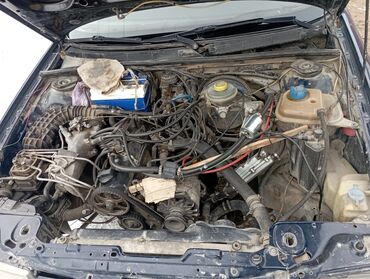 Audi: Audi 80: 1987 г., 1.8 л, Механика, Бензин, Седан — 6