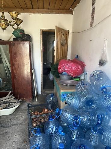 Həyət evi alıram: 103 kv. m, 2 otaqlı — 24