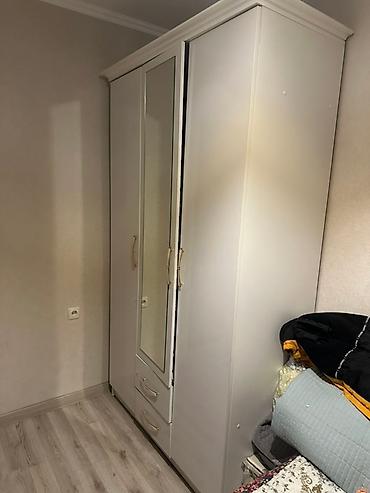 Детские гарнитуры: Продается Б/У мебель в хорошем состоянии! Шкаф высота 2,15м,ширина — 2