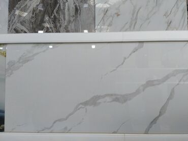 ağ sirkə qiyməti: Ağ rəngli, mərmər effektli, düzbucaqlı keramika plitəsi. Hamam, mətbəx