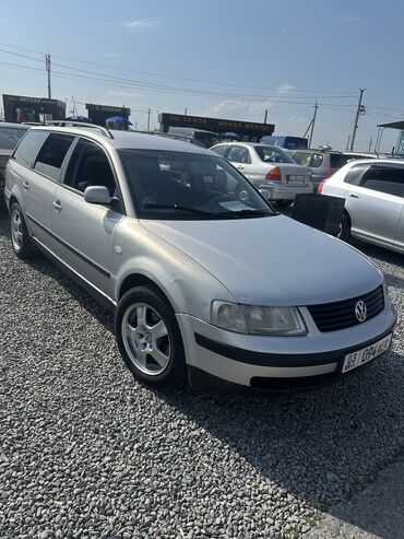Volkswagen: Volkswagen Passat: 2000 г., 2.3 л, Автомат, Газ, Универсал