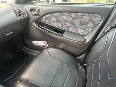 Toyota: Toyota Avensis: 1.6 l. | 1999 έ. Λιμουζίνα — 14