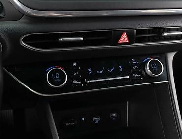 Hyundai: Hyundai Sonata: 2019 г., 2 л, Автомат, Газ — 1