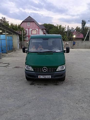sprinter 516 2011: Mercedes-Benz Sprinter (длинная база), зеленый фургон. Основные — 1
