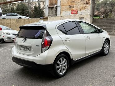 Toyota: Toyota Prius: 1.5 l | 2016 il Hetçbek — 7