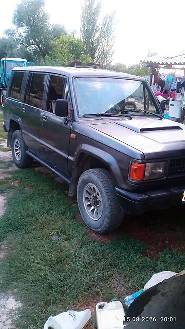 тунуке бу: Isuzu Trooper: 1991 г., 2.3 л, Кол менен иштөөчү, Дизель, Жол тандабас — 1