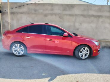 Chevrolet Cruze: 1.4 l | 2015 il Sedan