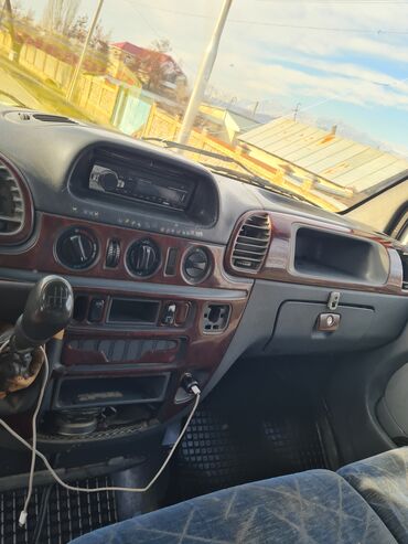 Mercedes-Benz: Mercedes-Benz Спринтер: 2004 г., 2.2 л, Механика, Дизель, Фургон — 8