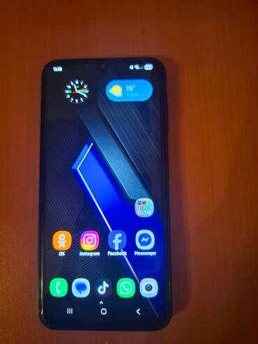 телефон fly fs504 cirrus 2: Samsung Galaxy A14, 256 ГБ, цвет - Черный, Отпечаток пальца